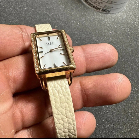 Keep Collective Ladies Watch Charm Pave Tank Timekey Watch Gold Tone Working - Picture 8 of 8